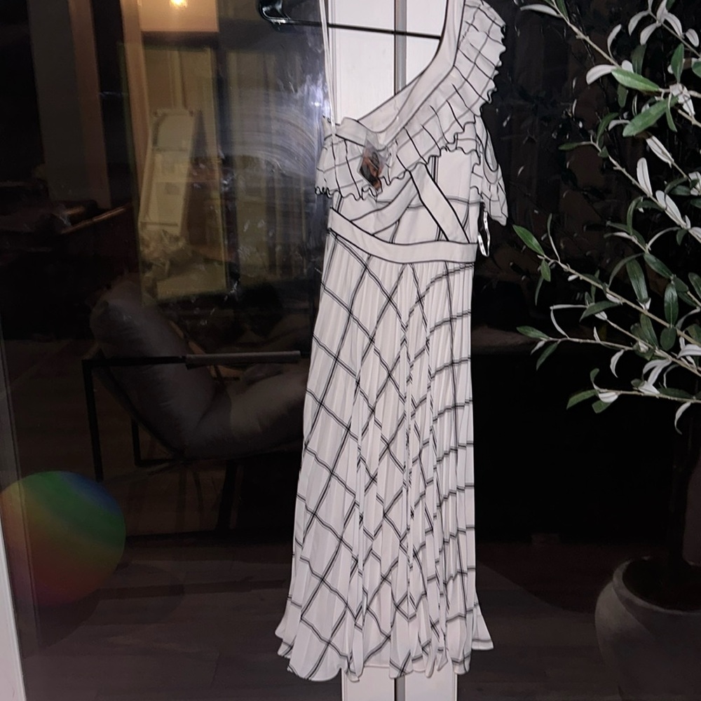 Self portrait dress, black and white checkered, style is one shoulder, new w tag